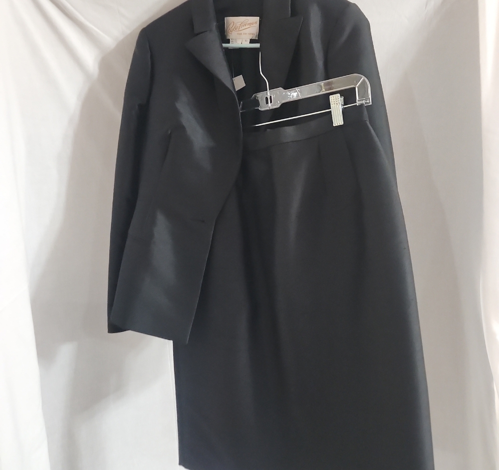Rickie Freeman for Teri Jon Black Skirt Set